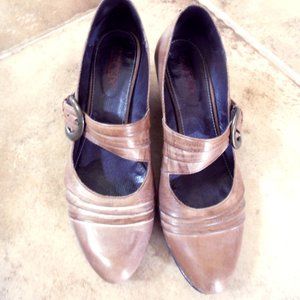 Pikolino's brown heels size 42
